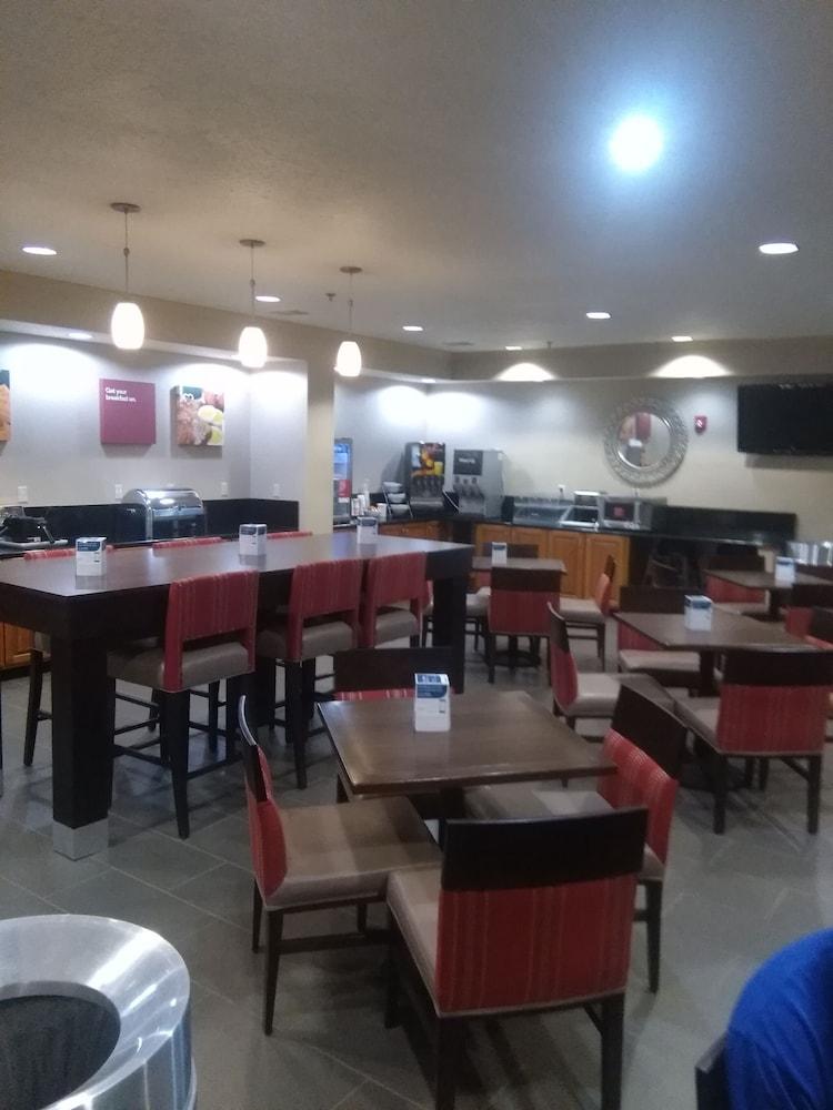 Comfort Suites Hopkinsville Near Fort Campbell Exterior foto